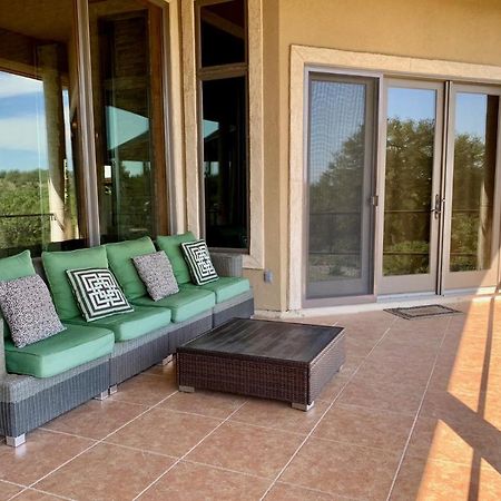 ニューブラウンフェルズ Scenic Hill Country Retreat - Rhino Ranchヴィラ エクステリア 写真