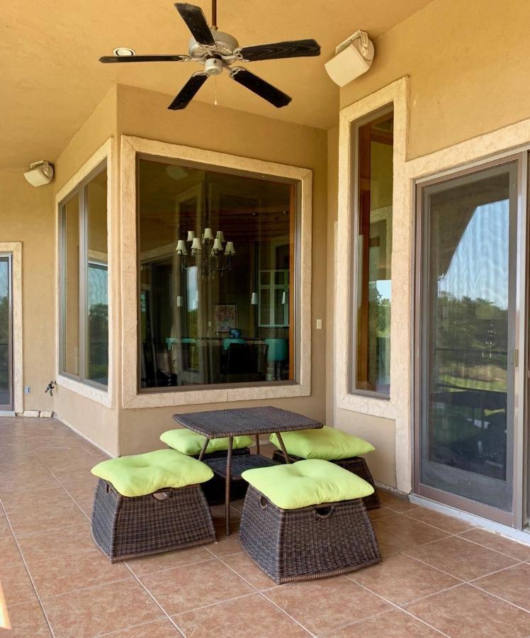 ニューブラウンフェルズ Scenic Hill Country Retreat - Rhino Ranchヴィラ エクステリア 写真