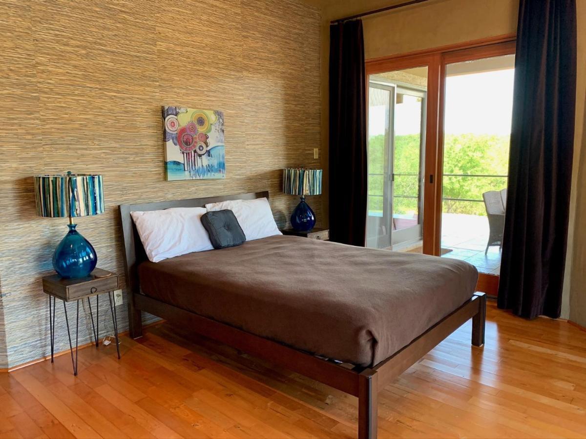 ニューブラウンフェルズ Scenic Hill Country Retreat - Rhino Ranchヴィラ エクステリア 写真