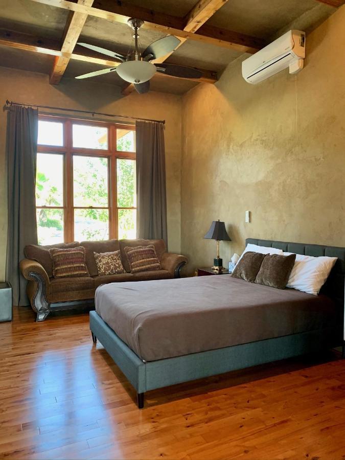 ニューブラウンフェルズ Scenic Hill Country Retreat - Rhino Ranchヴィラ エクステリア 写真